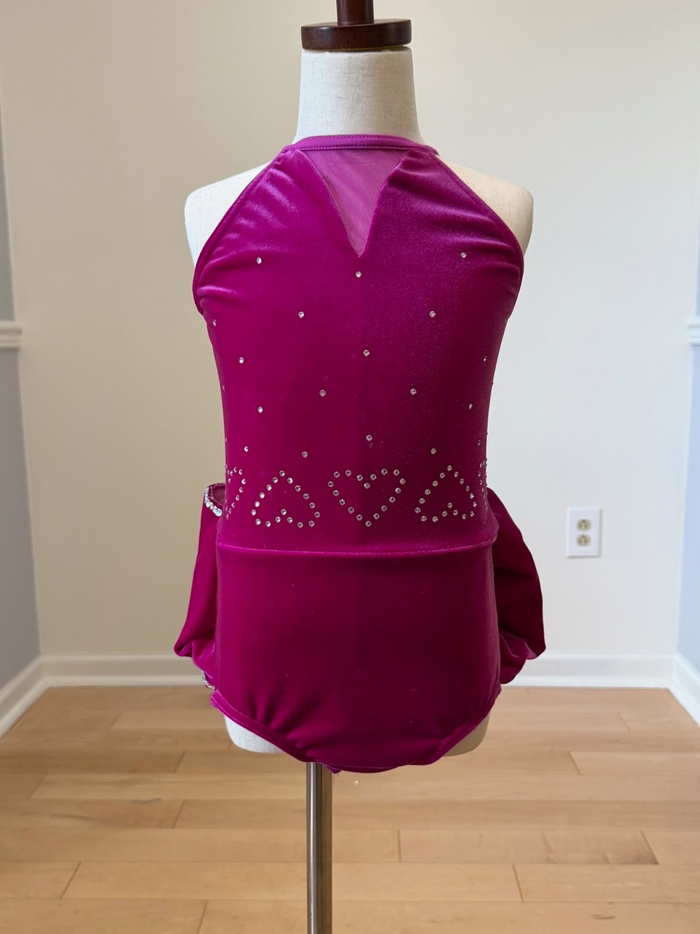 Pink velvet leotard CM